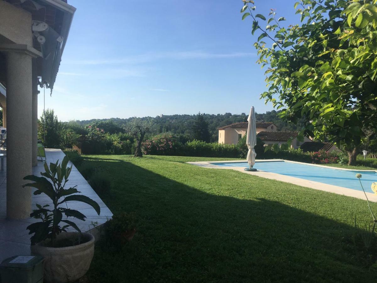 Bed & Breakfast Les Lillas Saint-Jeannet (Alpes-Maritimes) Exterior foto