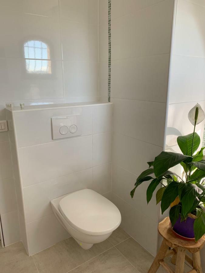 Bed & Breakfast Les Lillas Saint-Jeannet (Alpes-Maritimes) Exterior foto